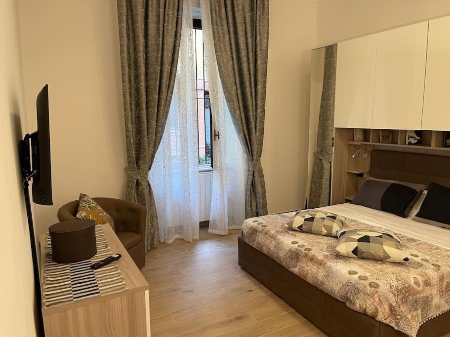 Nel Quartiere Bayres Completamente Rinnovata Milaan